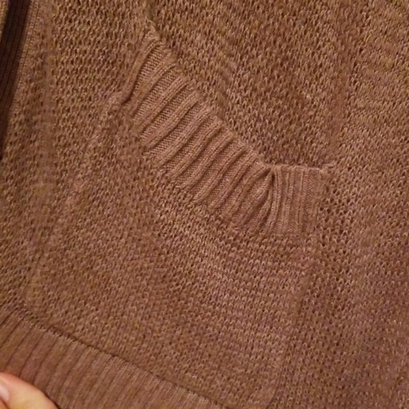 Tan cardigan - Picture 4 of 4